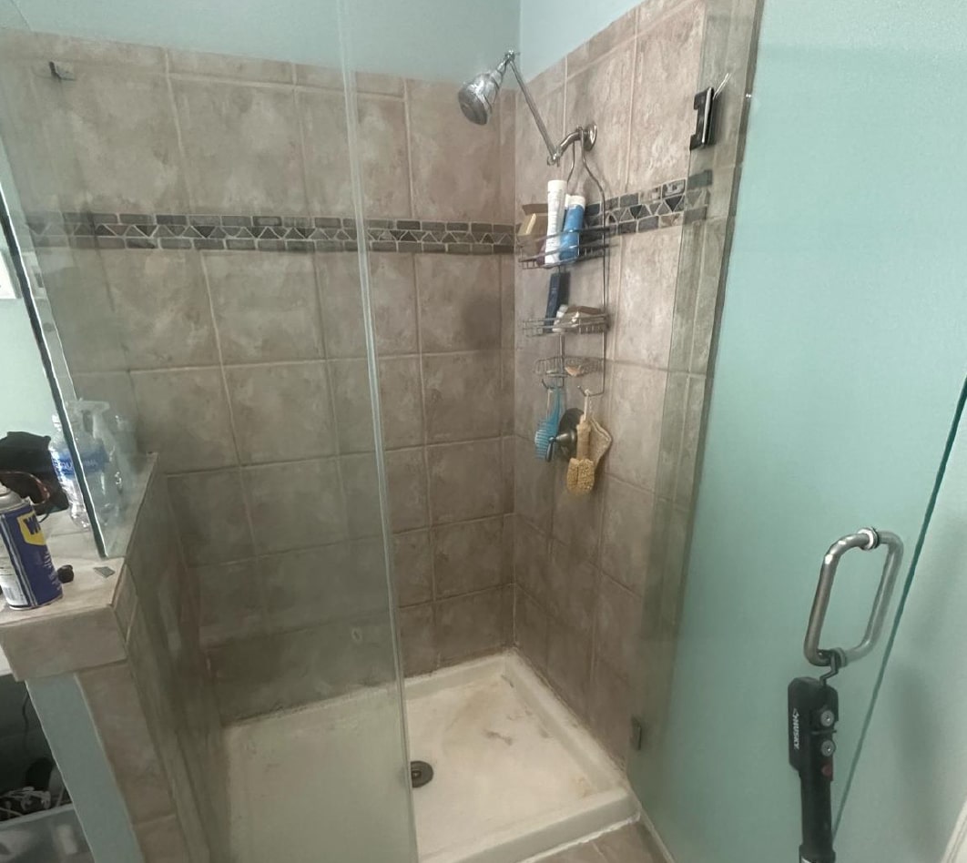 after1 houston-bathtub-refinish-after